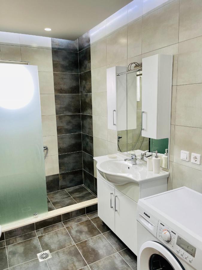 Jb Apartments Σαράντα Εξωτερικό φωτογραφία